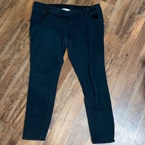 Maternity black pants